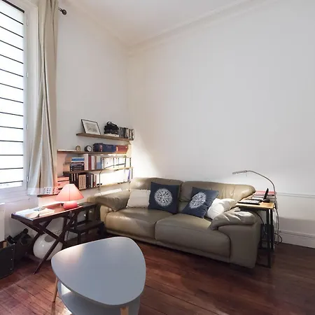 Veeve - Classic Studio In Montmartre Paris