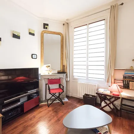 Veeve - Classic Studio In Montmartre Paris