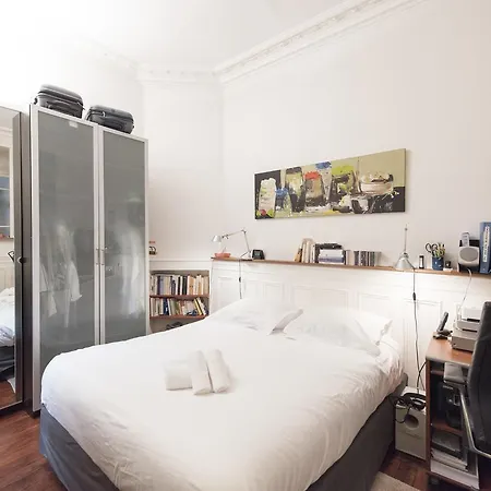 Veeve - Classic Studio In Montmartre Apartment Paris